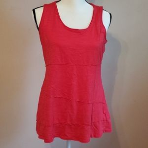 Swing tank top